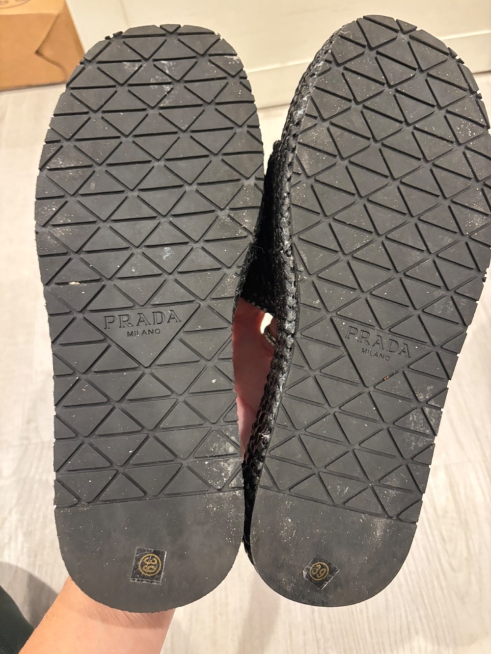 Prada crotchet flat form slides - Picture 2 of 4